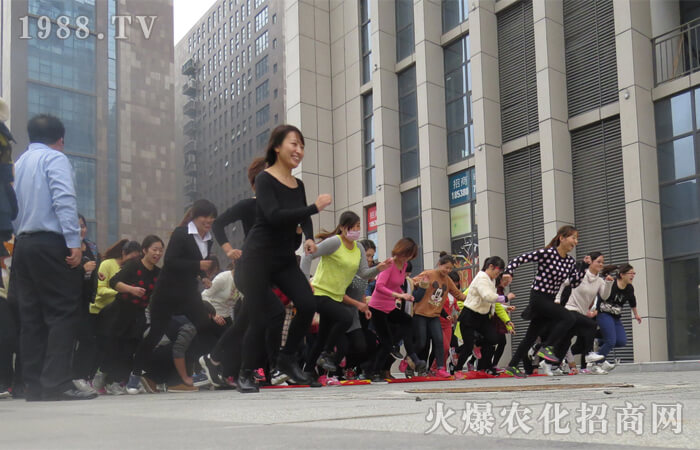 你有多忙,就有多貴!