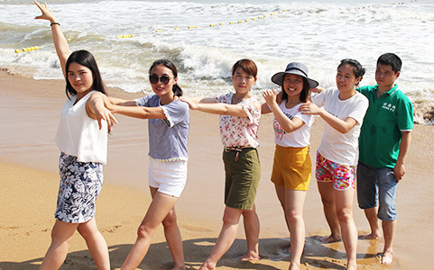 ����Դ����������(m��ng)��ʼ��׷�����r(n��ng)����Ӣ��߅������