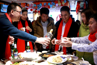 �����c�𱬾W(w��ng)�ľ�Ӣ�T���e�������